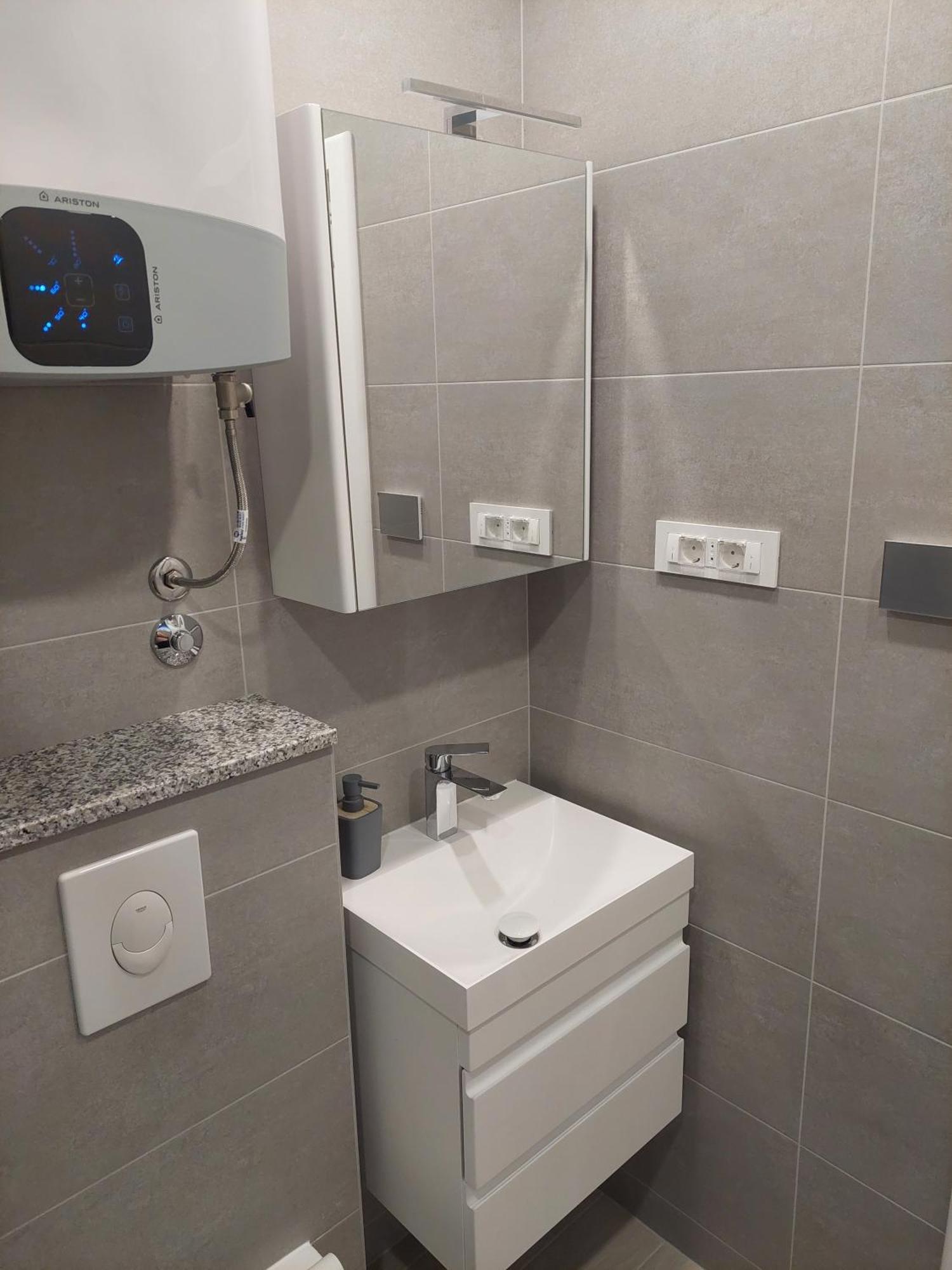 Apartman Njavro Podgora Exterior photo