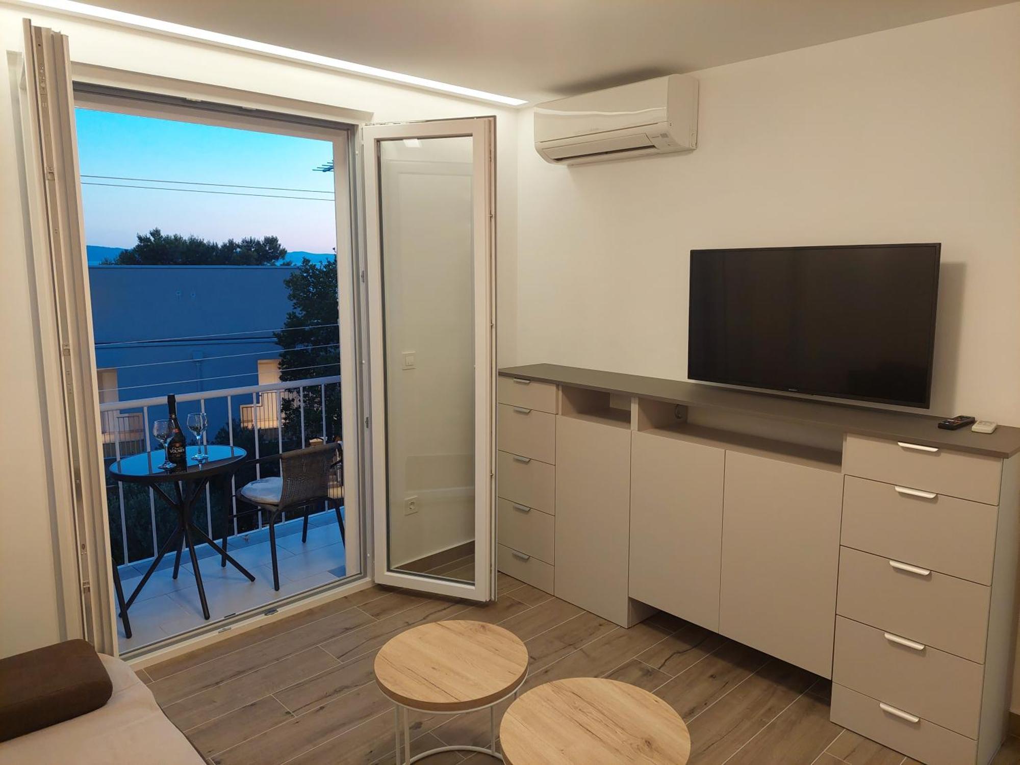 Apartman Njavro Podgora Exterior photo